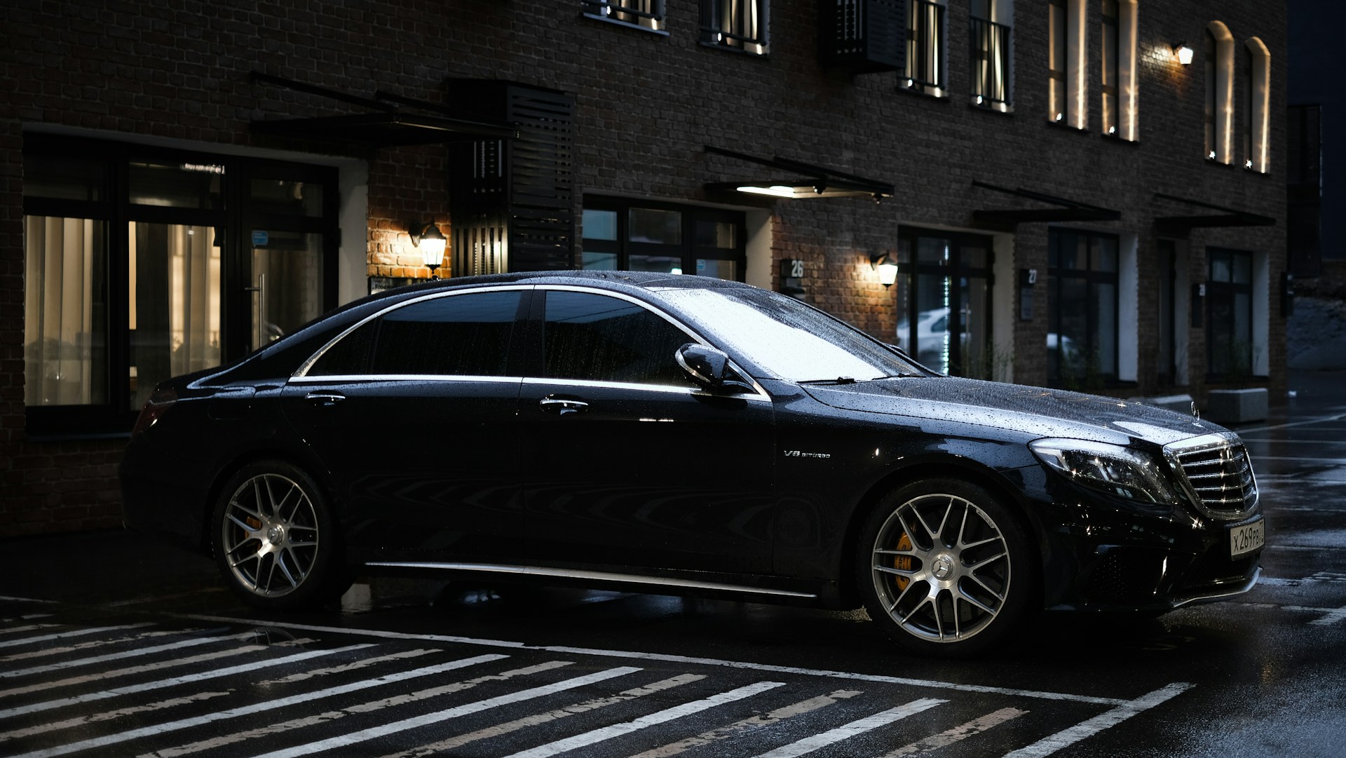 Mercedes-Benz S-Class Chauffeur Dubai