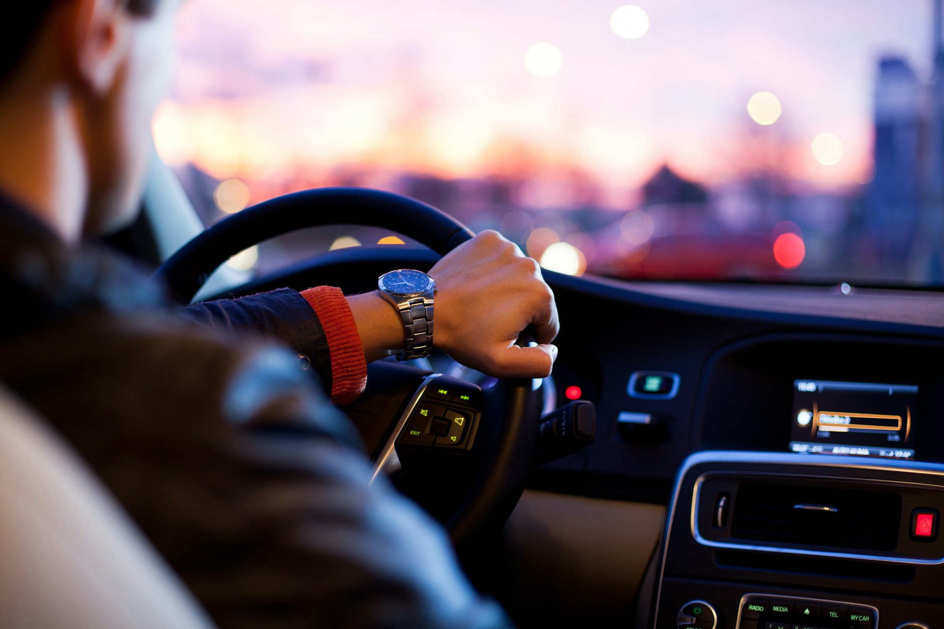 Hourly Chauffeur Rental and Intercity Transfers Dubai to Abu Dhabi
